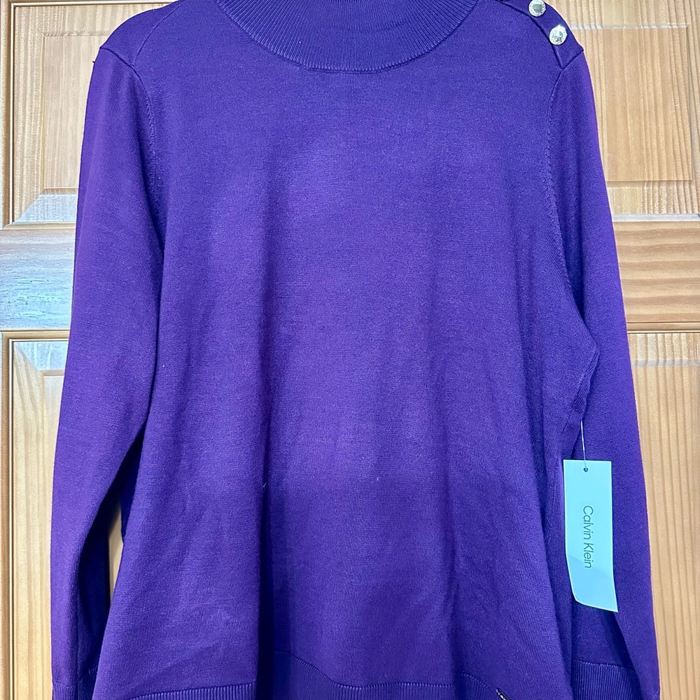 NWT Calvin Klein Sweater